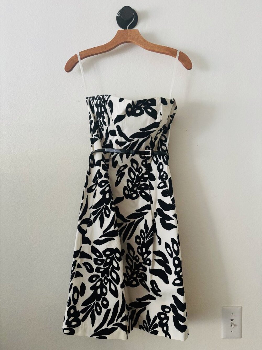 WHBM Strapless Cocktail Dress With White & Black Leaf Print - Wedding Season - 6